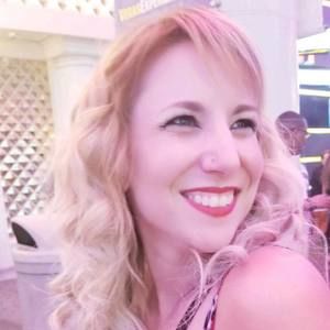 Meet your Posher, Leigh